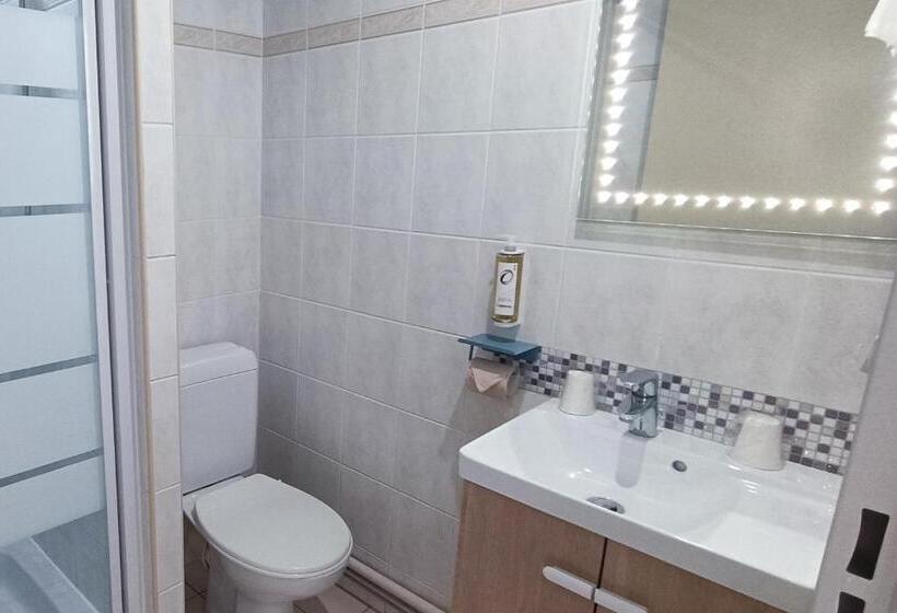 스탠다드 트리플 룸, The Originals Access, Hôtel Les Iris, Bercksurmer