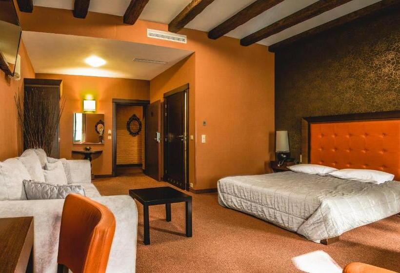 استودیوی استاندارد, Vanilla