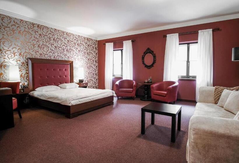 استودیوی استاندارد, Vanilla