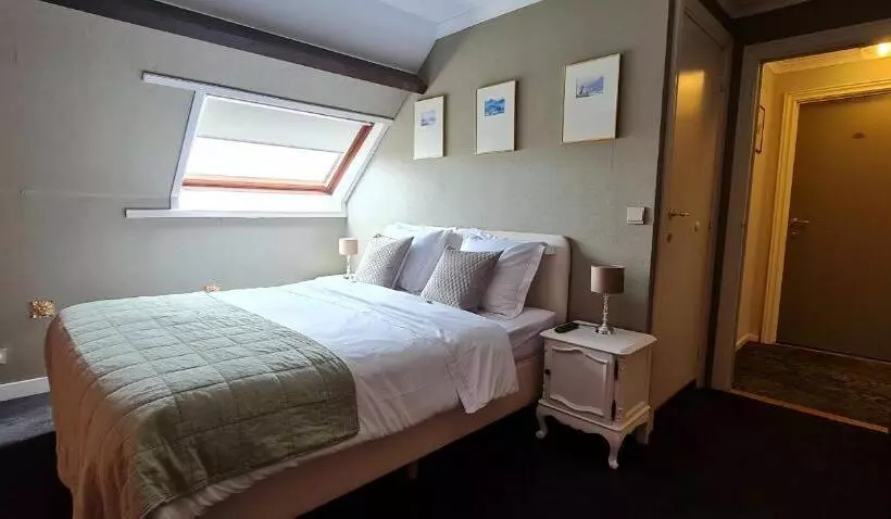 Standard Room, Vredehof