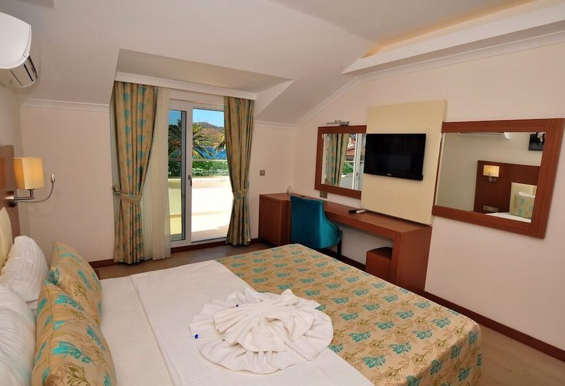 Номер Superior с Террасой, Yeniceri City