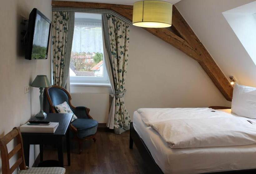 Номер Комфорт, Goldener Adler Oberried   Hotel & Appartements