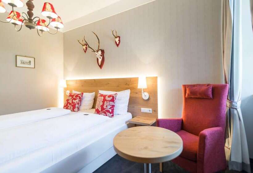 Номер Комфорт, Goldener Adler Oberried   Hotel & Appartements