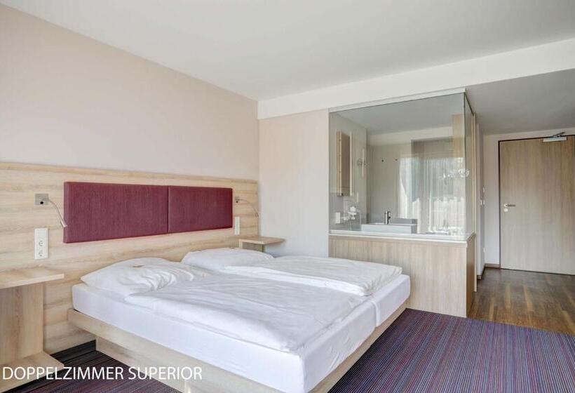 带露台的高档房间, Stössels