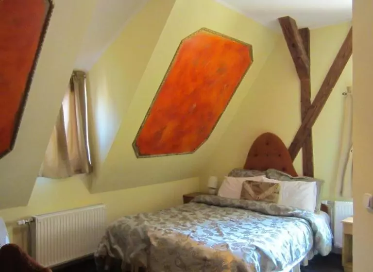 スタンダードトリプルルーム, Pensiune Citadela Sighisoara