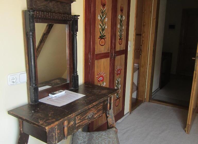 اتاق استاندارد, Pensiune Citadela Sighisoara