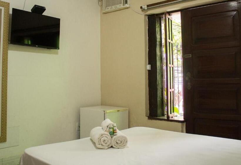 디럭스 트리플 룸, Pousada Casa Da Pedra