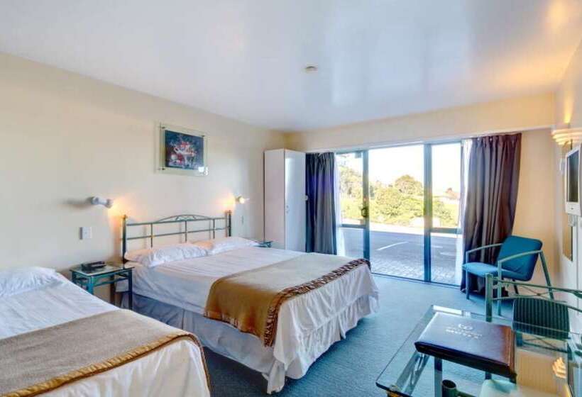 标准工作室, Rayland Motel