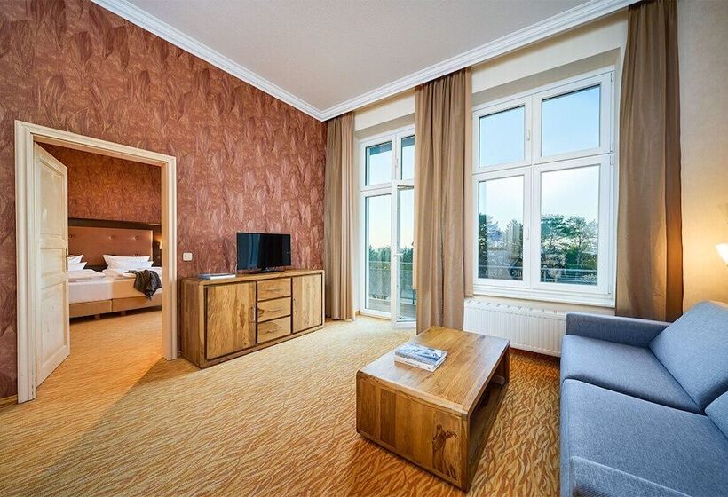 דירת משפחה, Strandhotel Preussenhof