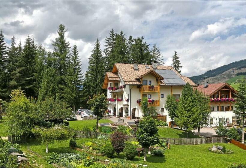 דירה בת חדר שינה 1 עם מרפסת, Apartments Lasteis