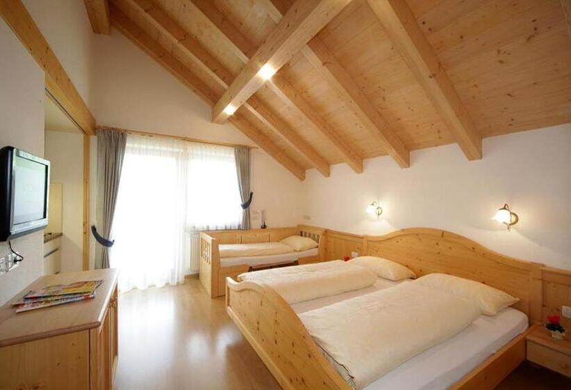 Студио Стандарт с Балконом, Apartments Lasteis