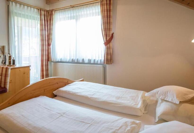Студио Стандарт с Балконом, Apartments Lasteis