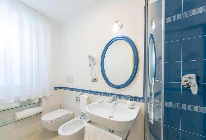 Triple Room Sea View, B&b Palazzo Montesanto