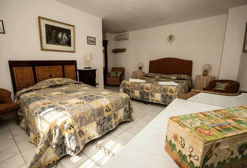 标准三人间, Azienda Agrituristica Seliano