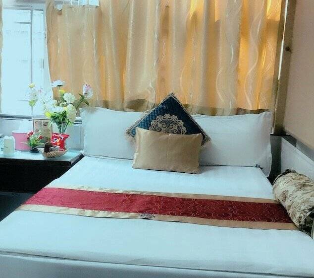 اتاق استاندارد یک نفره, Toronto Guest House