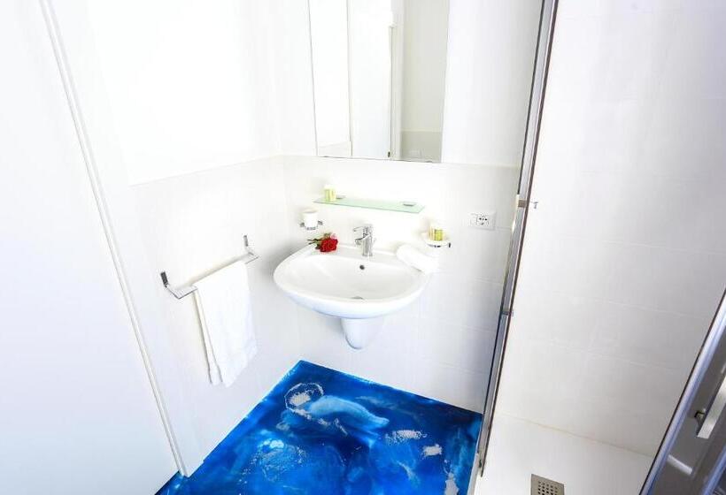 豪华房间带漩涡浴缸, Villa Asfodelo Guest House & Relax