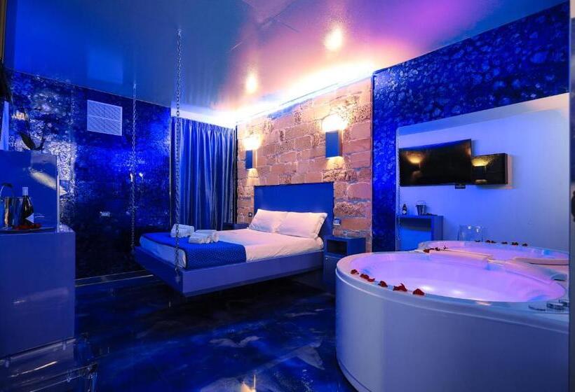 豪华房间带漩涡浴缸, Villa Asfodelo Guest House & Relax