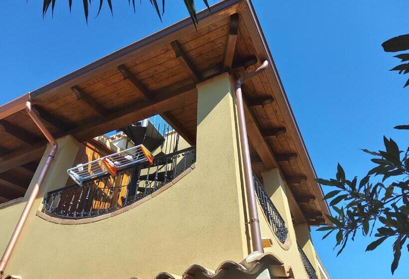 Habitació Estàndard amb Terrassa, B&b Brezza Di Mare