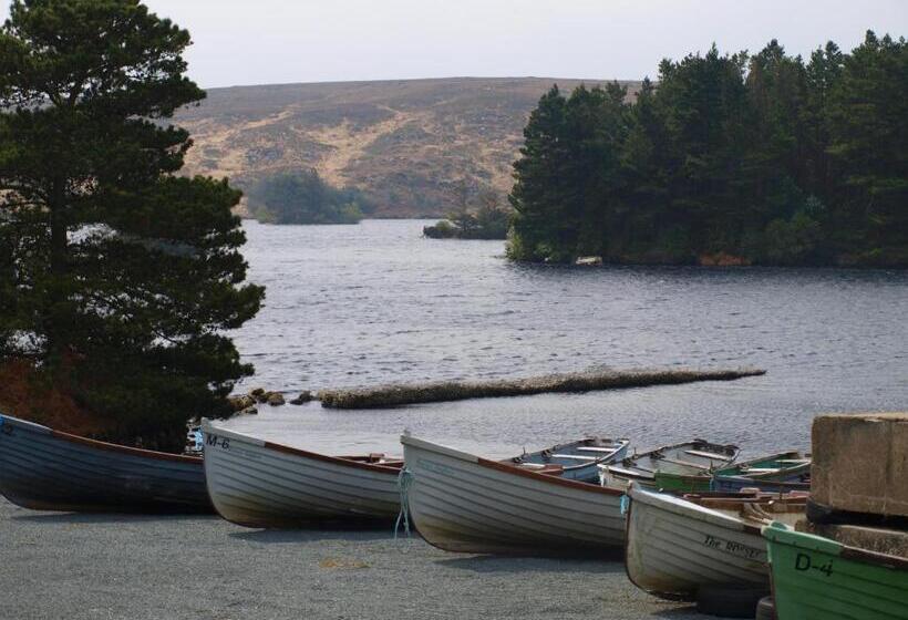 חדר אקונומי, The River House