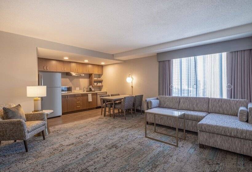 סוויטת 2 חדרי שינה, Homewood Suites By Hilton Toledo Downtown