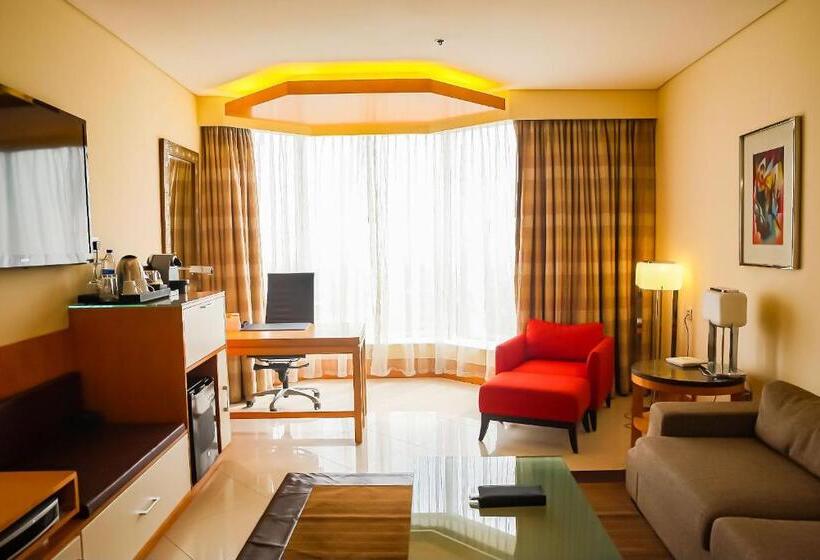 سوییت اجرایی, Lagos Continental