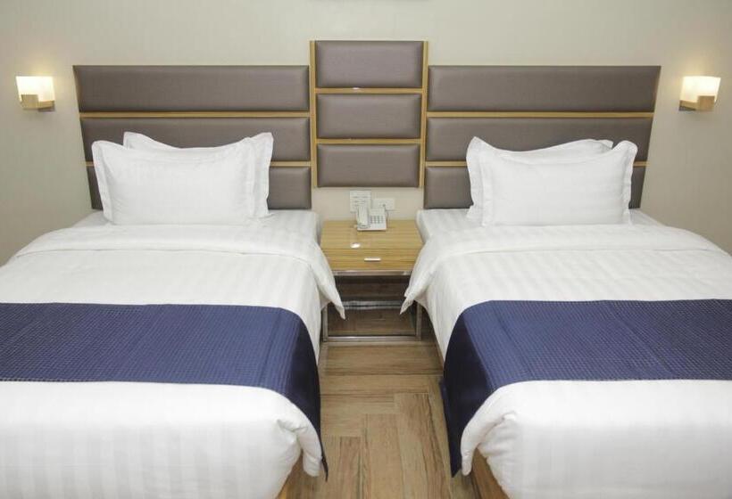 סוויטה, Sun Star Grand