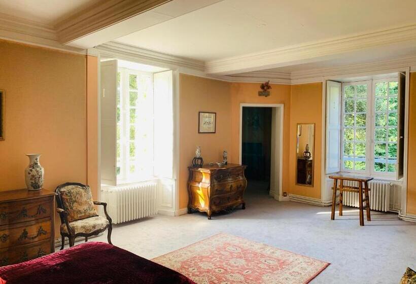 جناح سوبيريور, Manoir De Trégaray