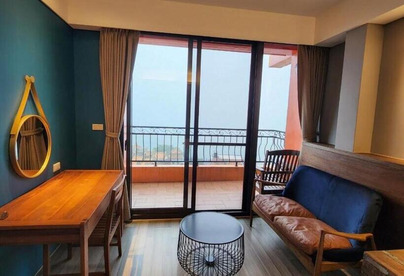 اتاق استاندارد با بالکن و چشمانداز دریا, Sunshine B&b