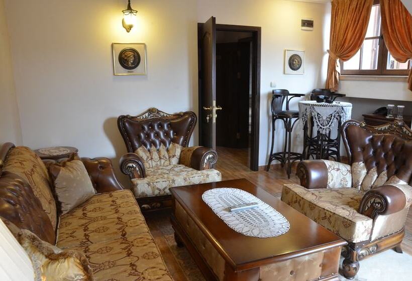 스위트, Boutique Hotel Boris Palace & Restaurant