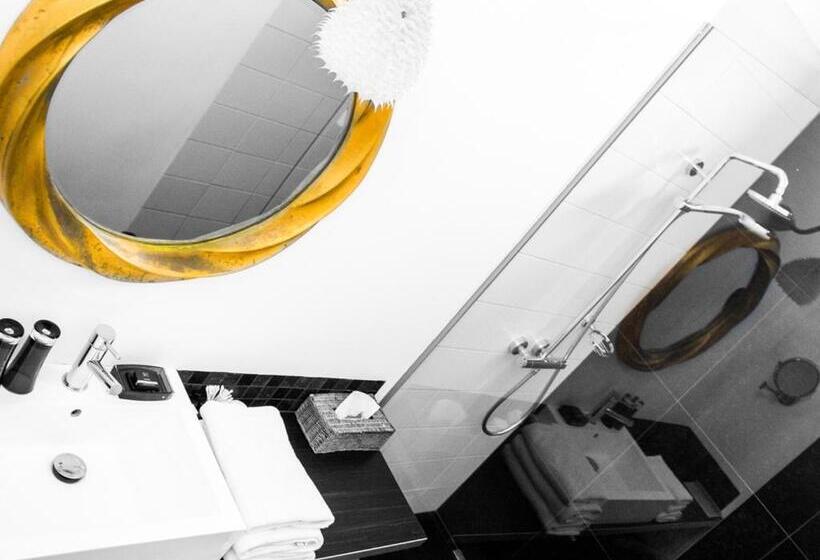 舒适型房间, Galerie Hotel Dis