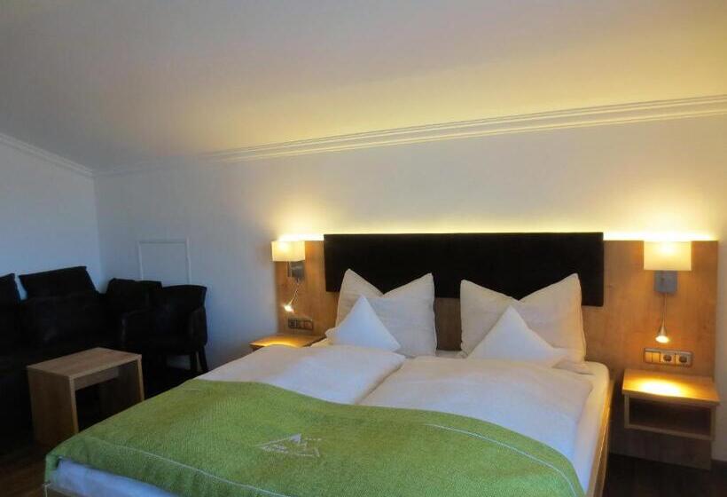 Camera Superiore, Alp Inn