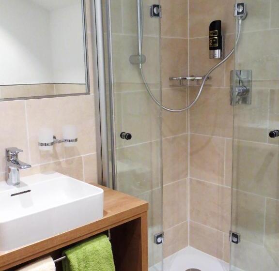 Camera Superiore, Alp Inn