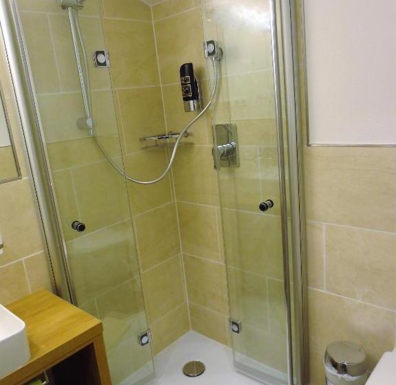 Camera Superiore, Alp Inn