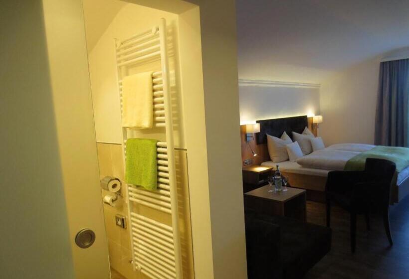 Camera Superiore, Alp Inn