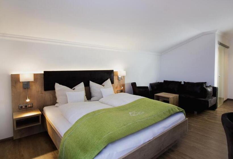 Camera Superiore, Alp Inn