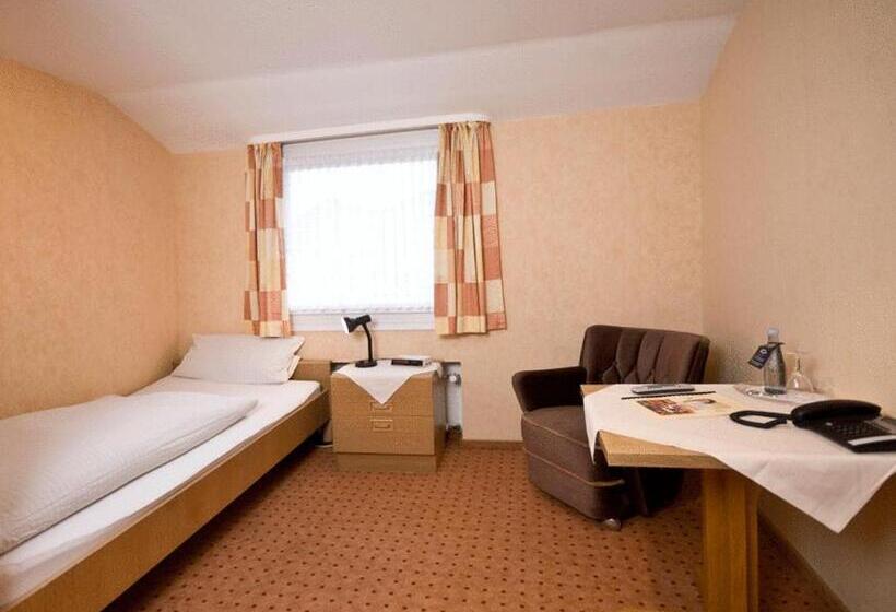 싱글 기본룸, Alte   Post