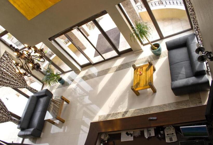 חדר סטנדרט, Anthimos