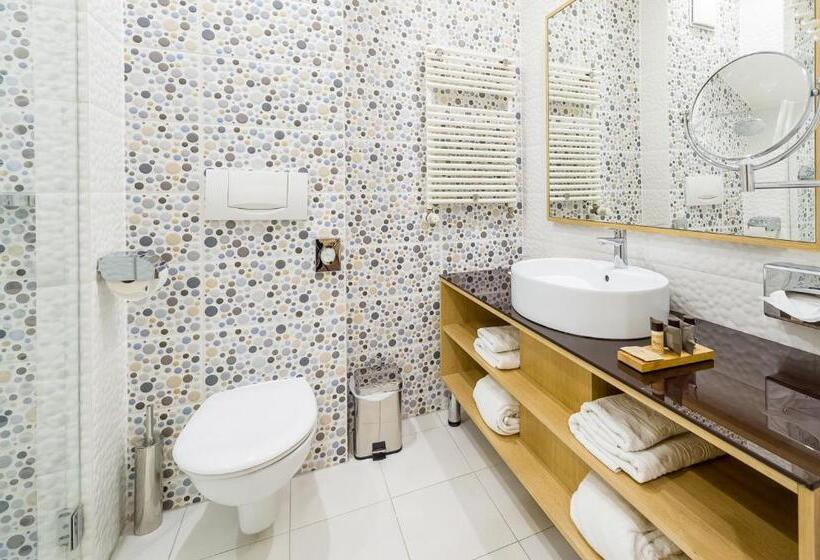 ジュニアスイート, Aquaticum Debrecen Termal & Wellness