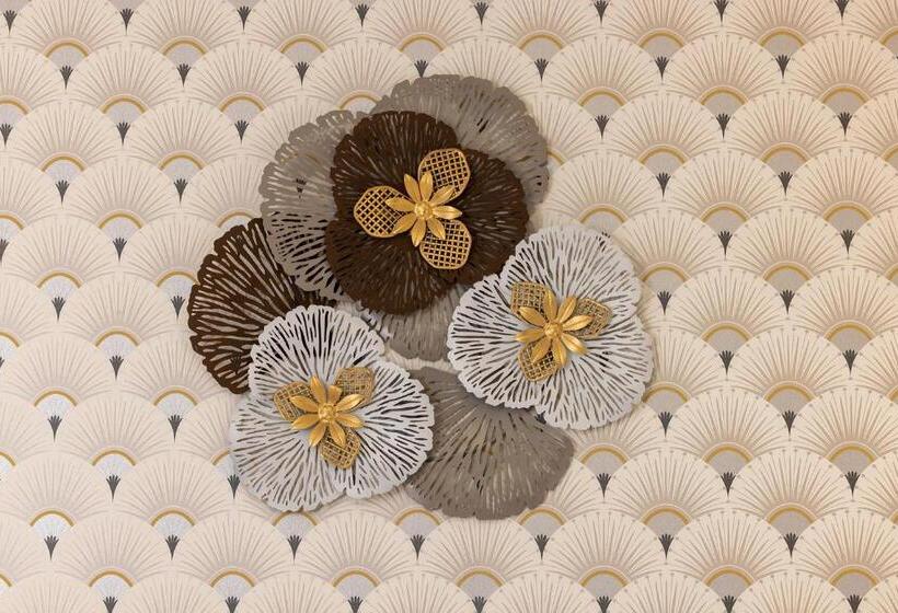 スタンダードルーム, De Lion Sur Mer