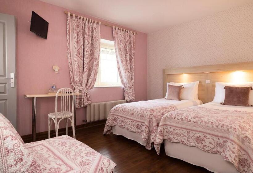 スタンダードトリプルルーム, De Lion Sur Mer