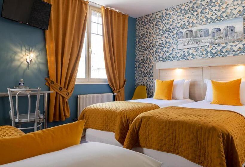 スタンダードトリプルルーム, De Lion Sur Mer