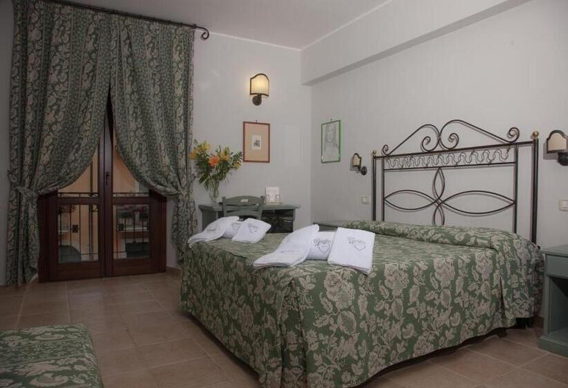 バルコニー付スタンダード4ベッドルーム, Il Tiglio