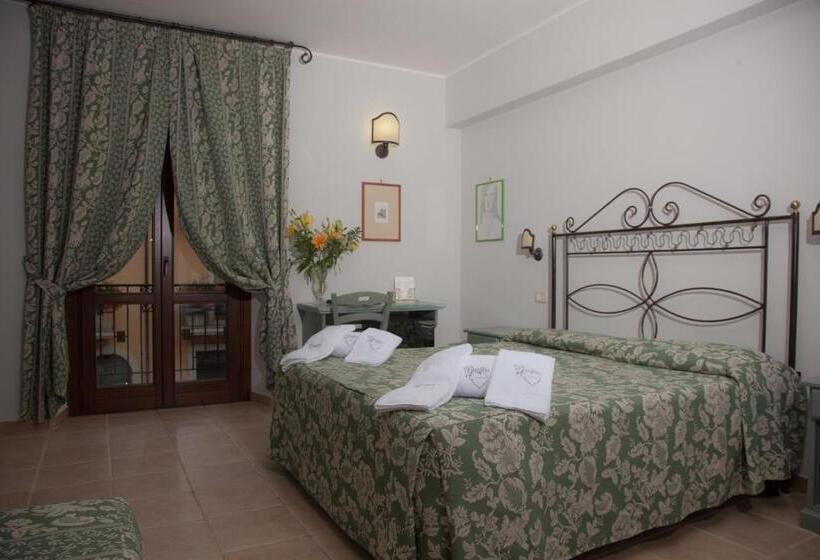 バルコニー付スタンダード4ベッドルーム, Il Tiglio