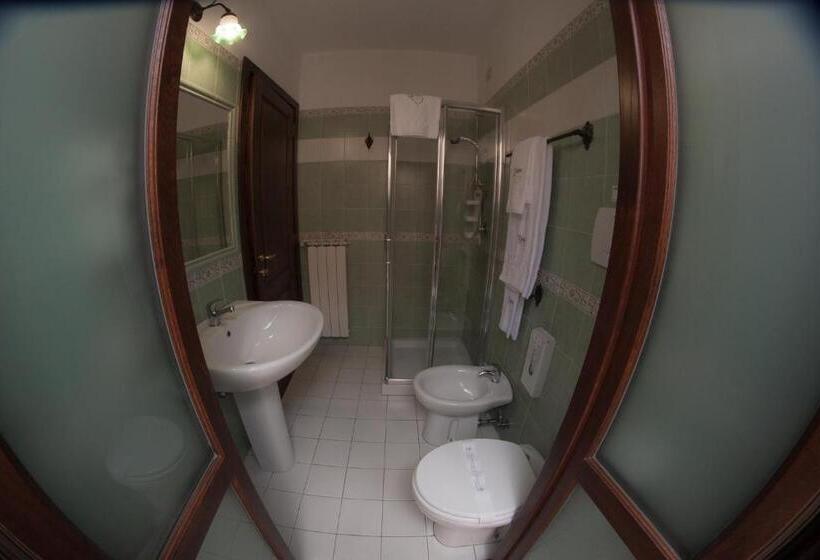 バルコニー付きスタンダードルーム, Il Tiglio