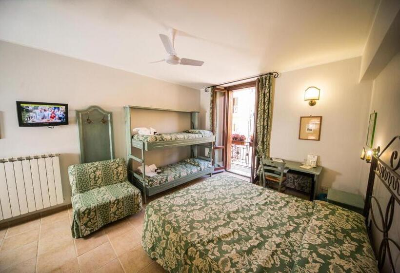 バルコニー付スタンダード4ベッドルーム, Il Tiglio