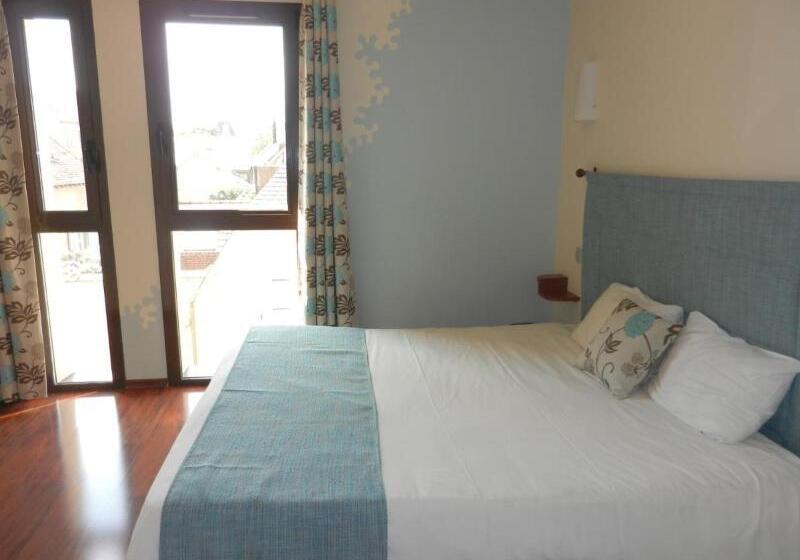 Номер Комфорт, L Hôtel De Chartres