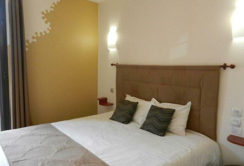 Номер Стандарт, L Hôtel De Chartres