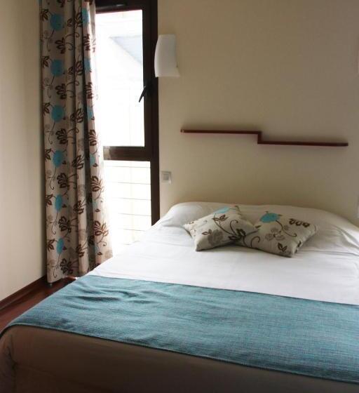 Номер Стандарт, L Hôtel De Chartres