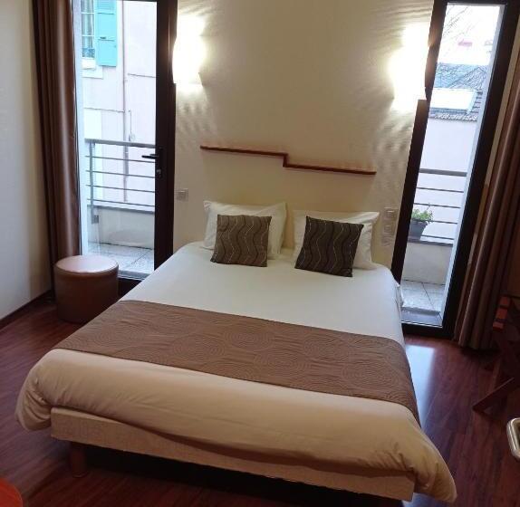 Номер Стандарт, L Hôtel De Chartres