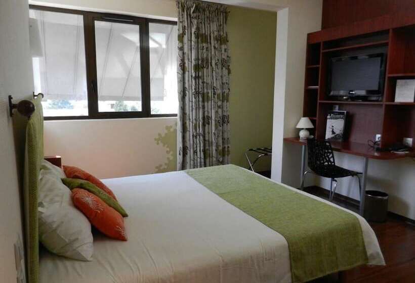 Номер Комфорт, L Hôtel De Chartres